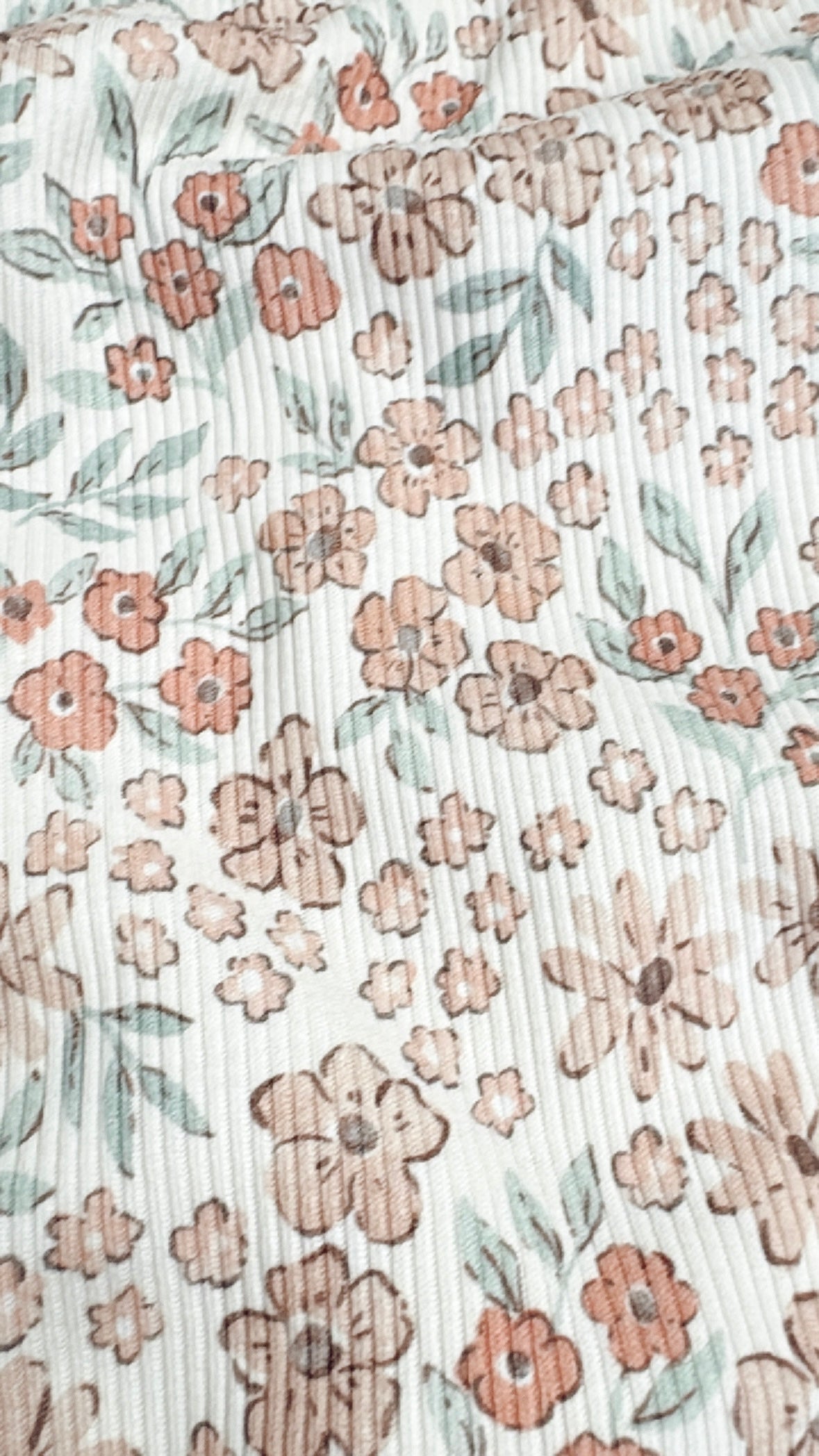 Bio French Terry peachy Flowers Eigenproduktion Reaktivdruck