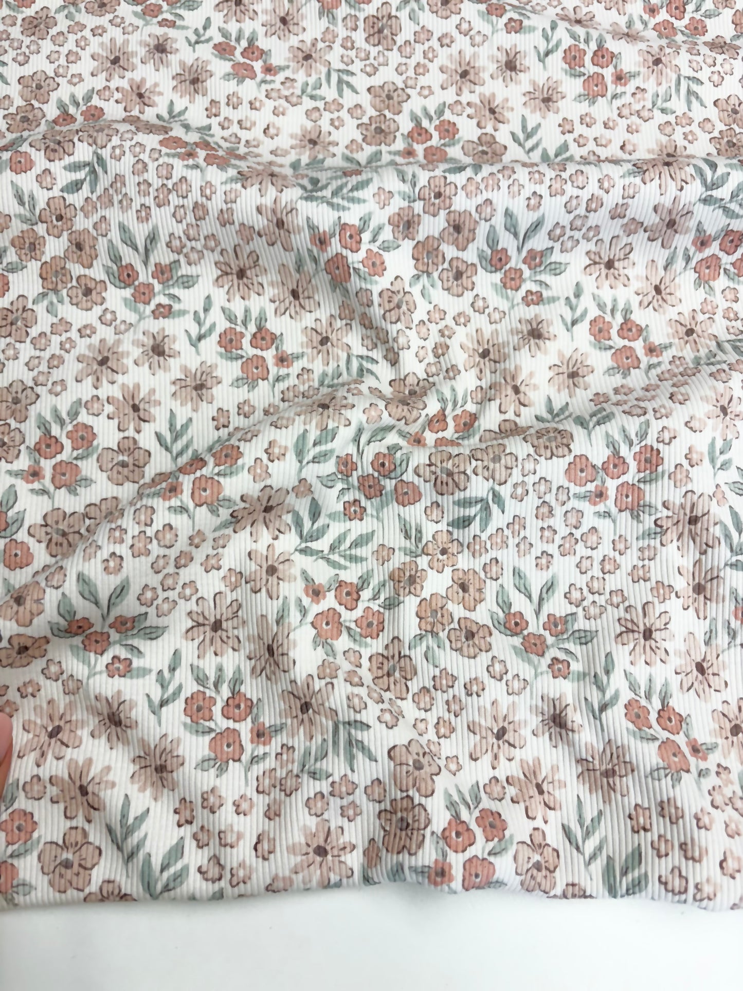 Bio French Terry peachy Flowers Eigenproduktion Reaktivdruck