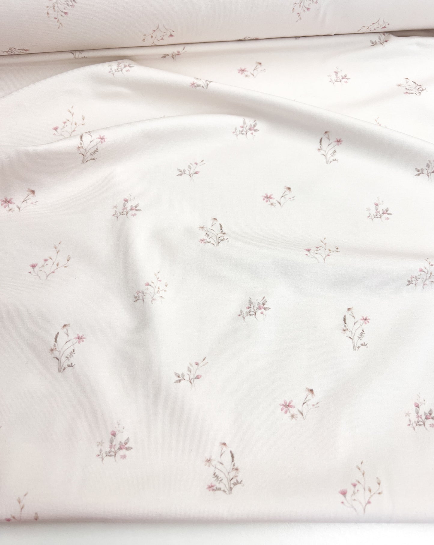 Bio Jersey zarte Blumenwiese Eigenproduktion